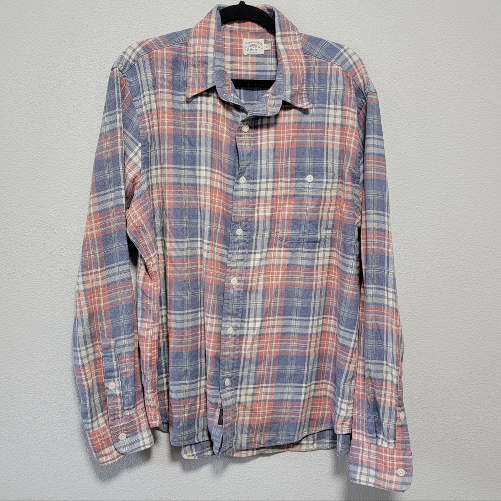 Faherty Classic Spring Lightweight Plaid Button U… - image 1
